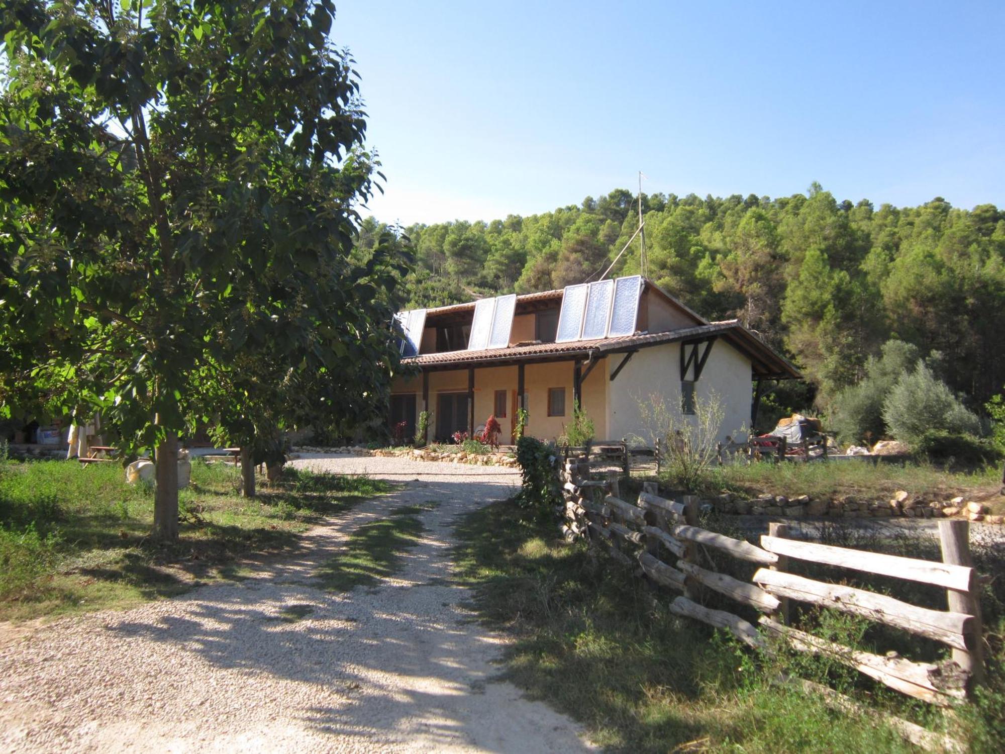 Mas La Llum, La Casa De Palla Аренс-де-Льедо Экстерьер фото